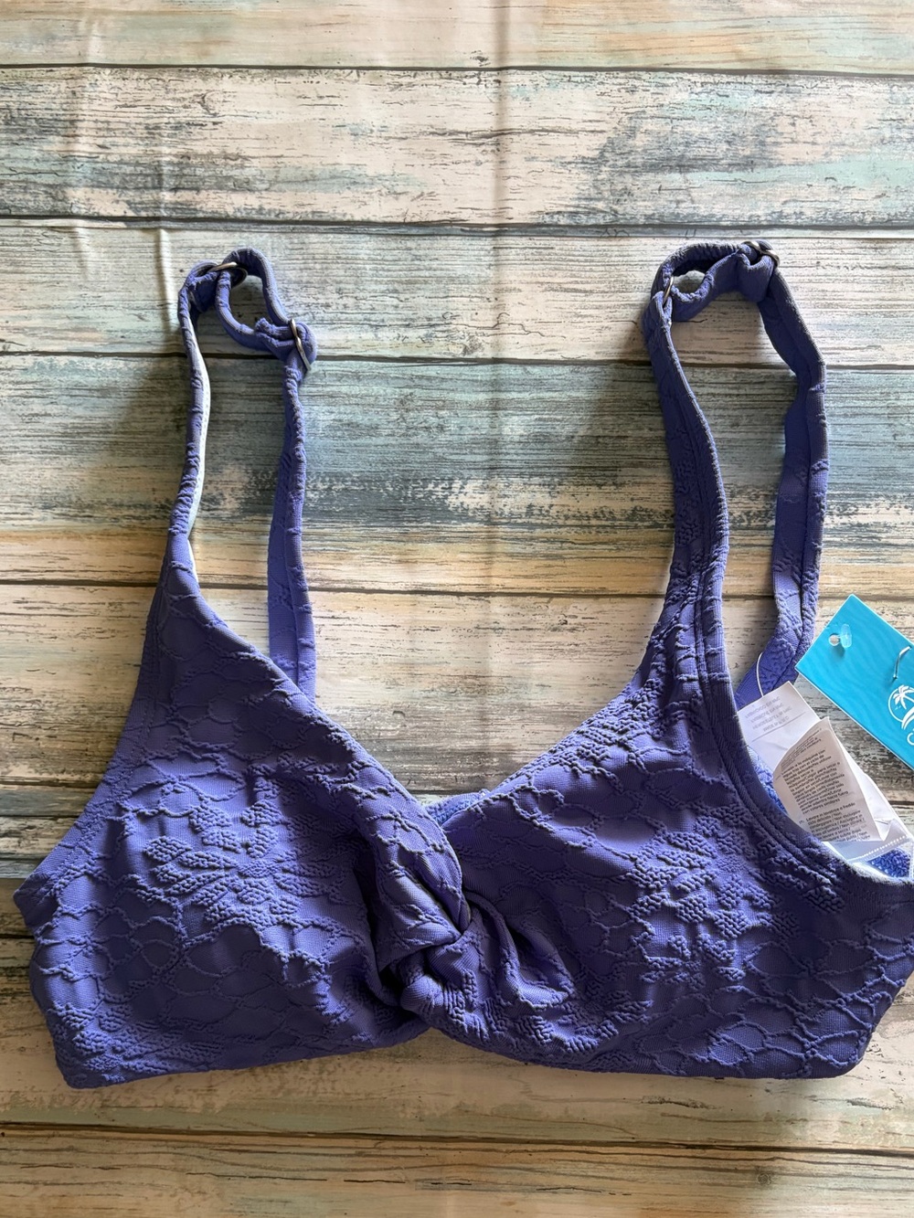 Cupshe Lavender Lace Twist-Front Bikini Top Size Medium NWT - Picture 3 of 5